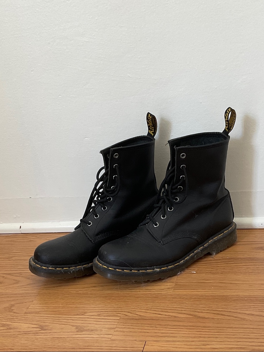 Black Leather Lace-Up Combat Boots - Classic Workwear Style